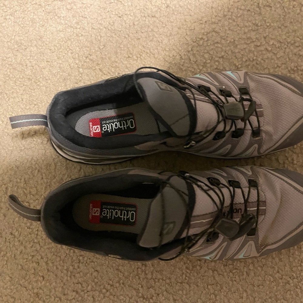 Salomon women’s purple and grey Athletic Shoes